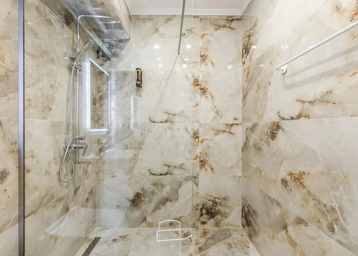 1 Bedroom Loft - Serenitas 1 By Pikhost 公寓 地拉那