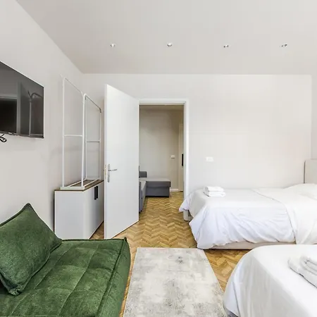 1 Bedroom Loft - Serenitas 1 شقة تيرانا