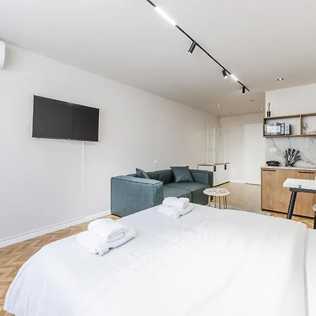 شقة 1 Bedroom Loft - Serenitas 1 *