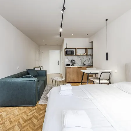 1 Bedroom Loft - Serenitas 1 شقة *