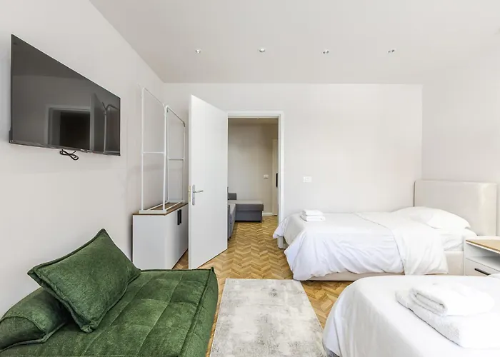 1 Bedroom Loft - Serenitas 1 By Pikhost Apartment Tirana